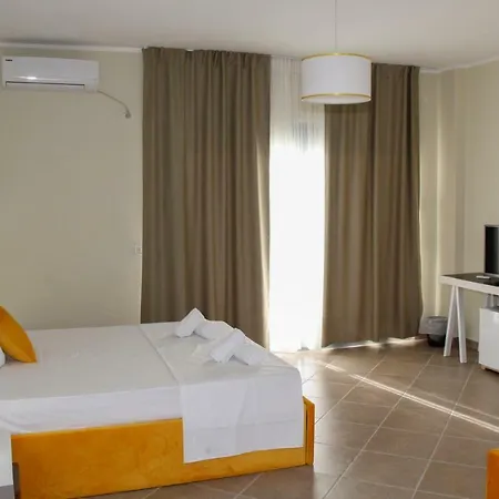 Sunrise Hotel Sarandë